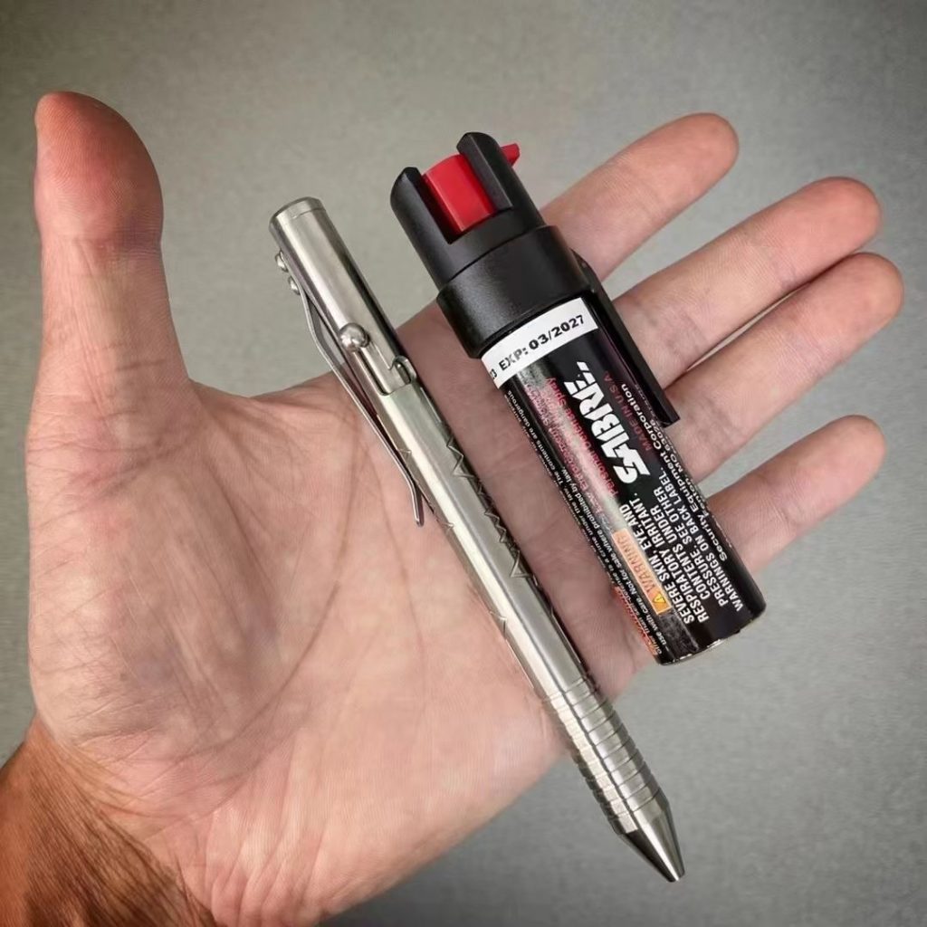 美国沙豹SABRE迷你战术背夹型合法避险个人防护喷雾 4。