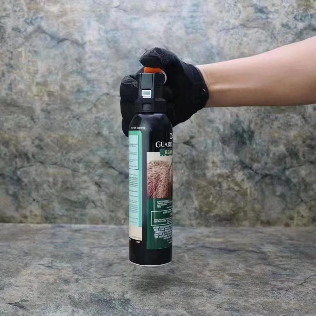 美国梅西Mace 驱兽防熊喷雾户外个人防护合规自卫装备 9。 美国梅西Mace 驱兽防熊喷雾户外个人防护合规自卫装备 8。