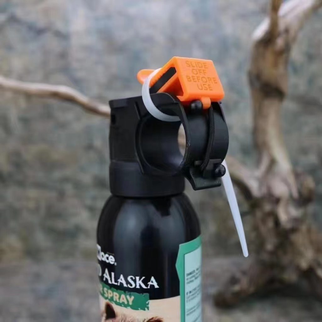 美国梅西Mace 驱兽防熊喷雾户外个人防护合规自卫装备 3。 美国梅西Mace 驱兽防熊喷雾户外个人防护合规自卫装备 2。